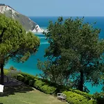 Szálloda Emilia 4*