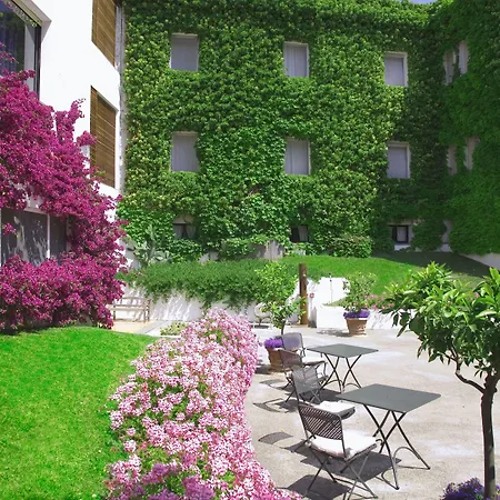 Emilia Otel